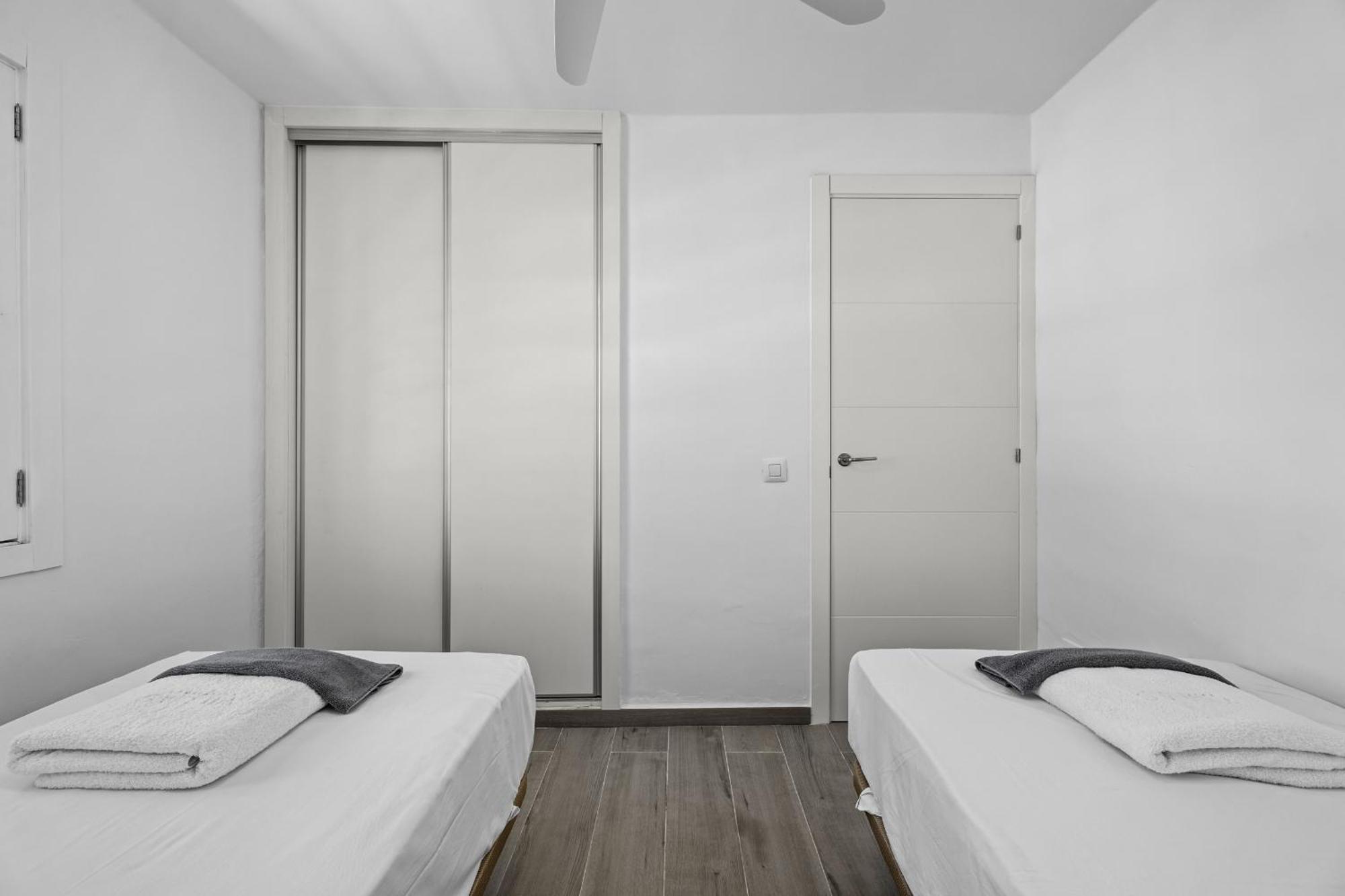 Apartamento Julia Puerto Del Carmen Пуэрто дель Кармен Экстерьер фото